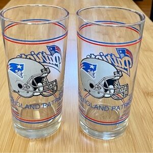 Set of two, N E Patriots tumblers, vintage 1980’s, Minutemen helmet